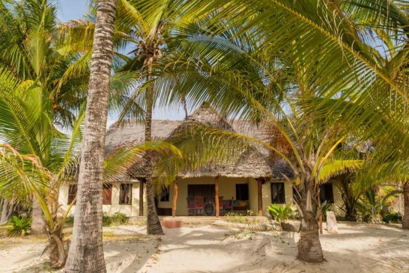 Embedodo Beach House, Ushongo Beach, Pangani Ushongo Mabaoni Luaran gambar