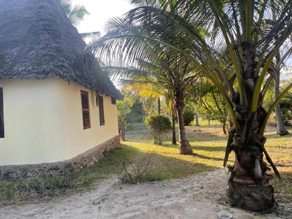 Embedodo Beach House, Ushongo Beach, Pangani Ushongo Mabaoni Luaran gambar